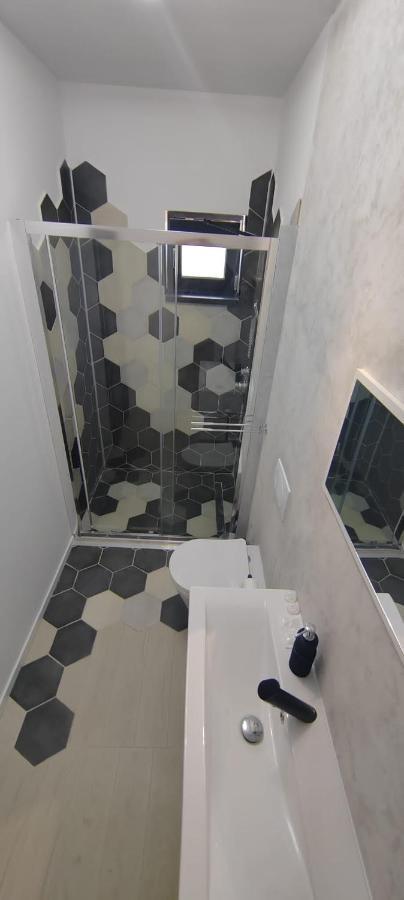 Casira Guesthouse Sînmartin المظهر الخارجي الصورة
