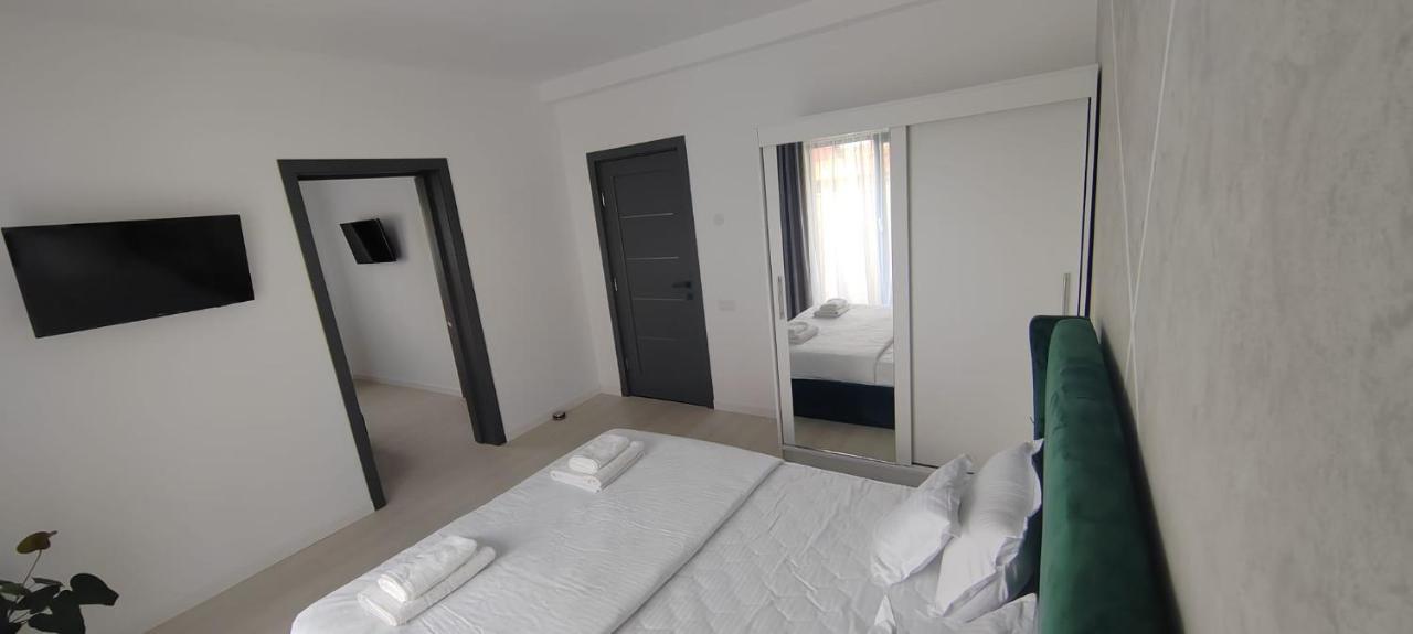 Casira Guesthouse Sînmartin المظهر الخارجي الصورة