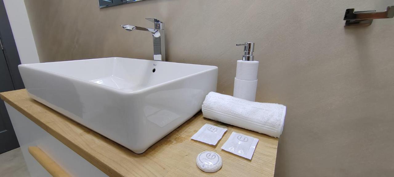 Casira Guesthouse Sînmartin المظهر الخارجي الصورة