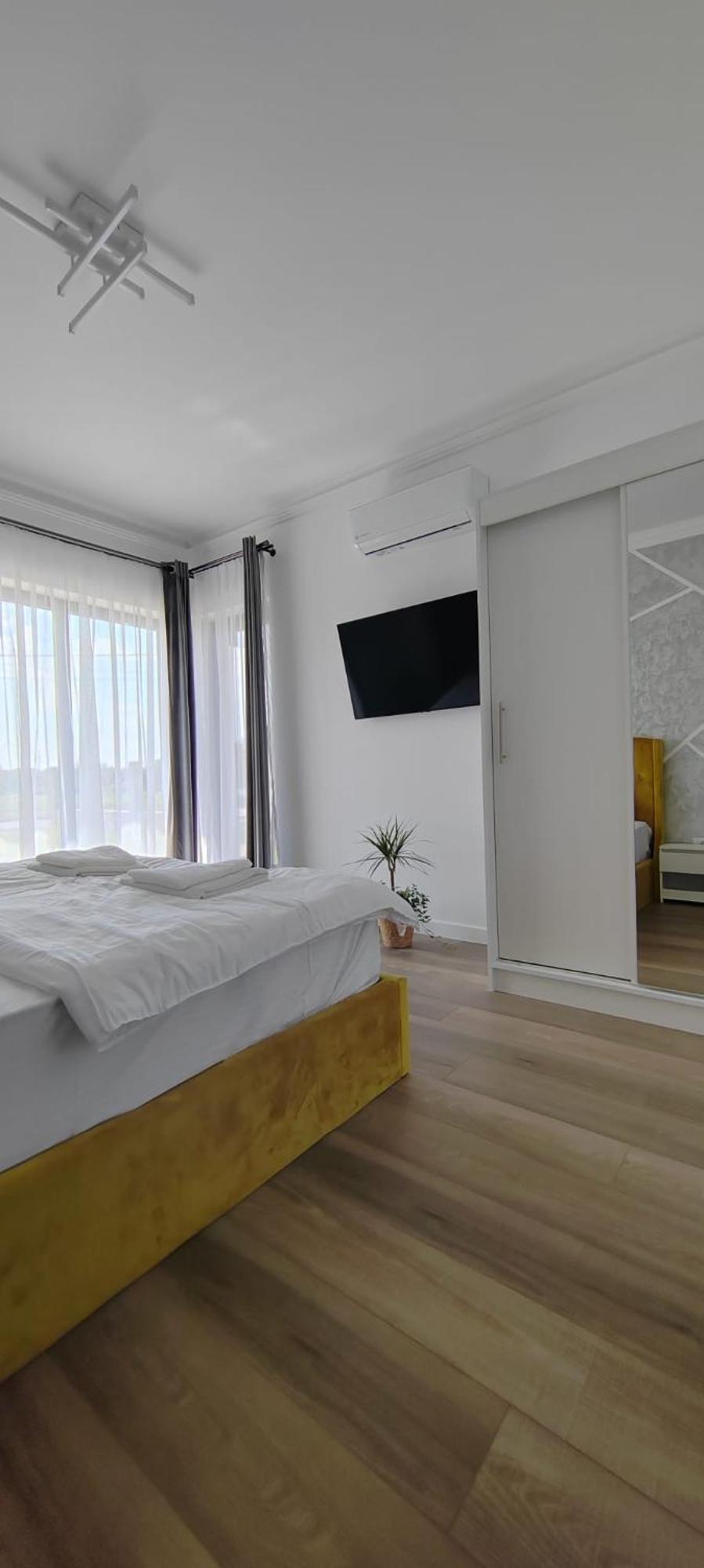 Casira Guesthouse Sînmartin المظهر الخارجي الصورة