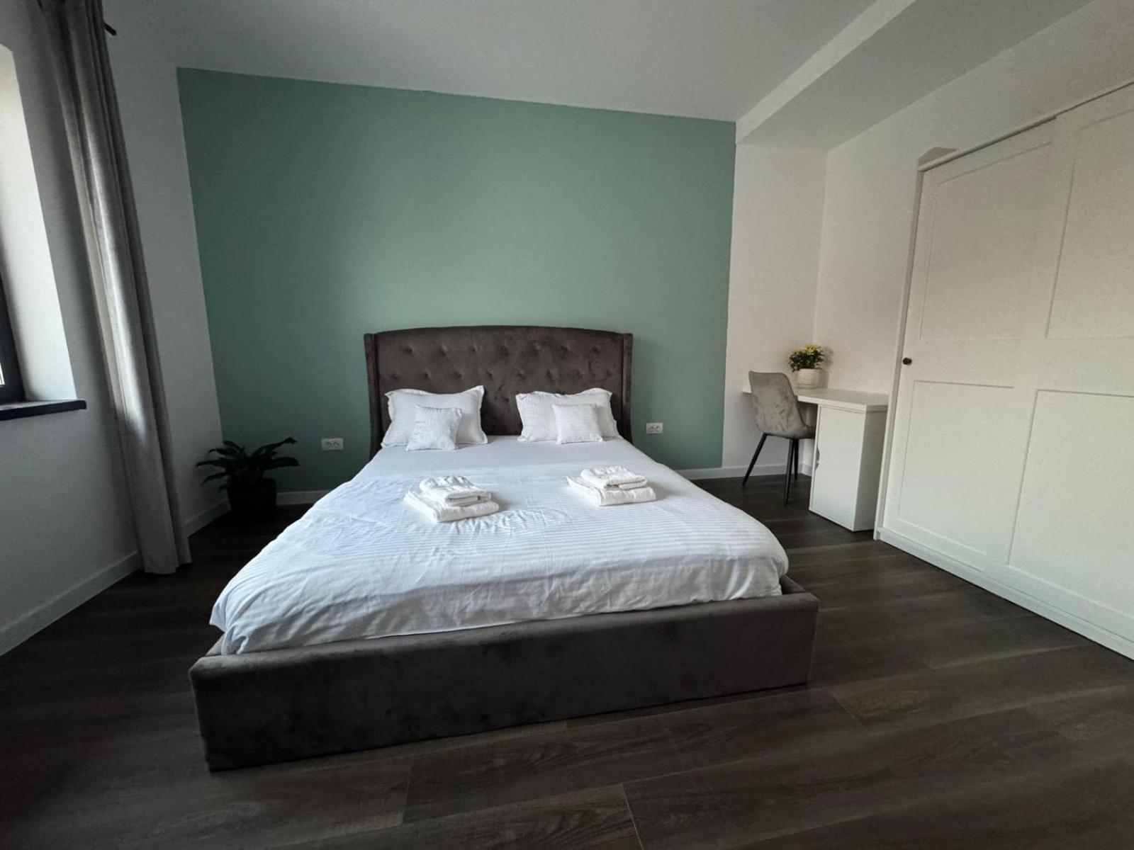 Casira Guesthouse Sînmartin المظهر الخارجي الصورة